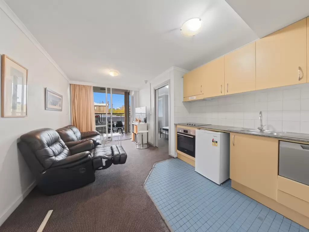 302/47-49 Chippen Street, Chippendale Leased by The Gallery Real Estate