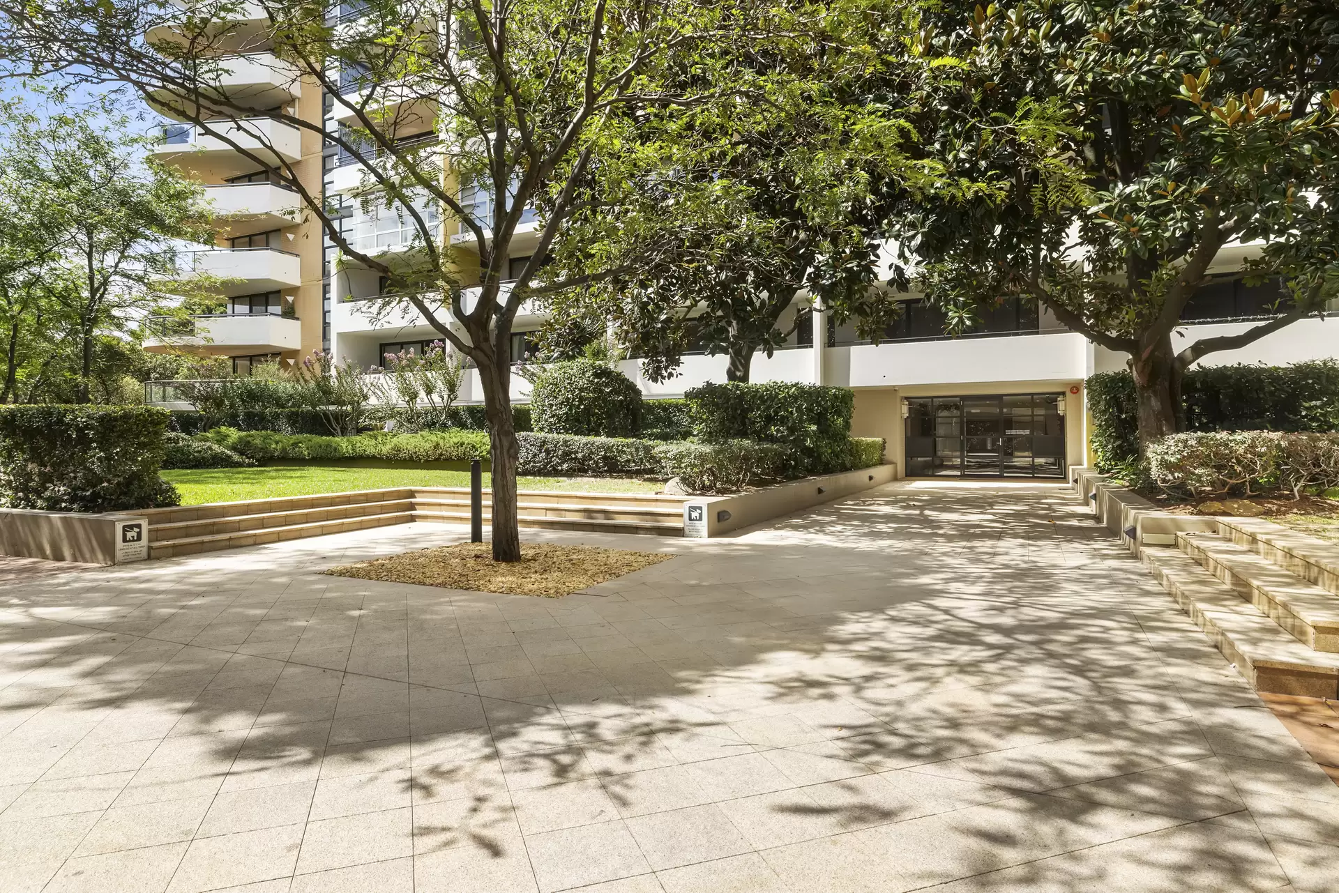617D/780 Bourke Street, Redfern Leased by The Gallery Real Estate - image 1